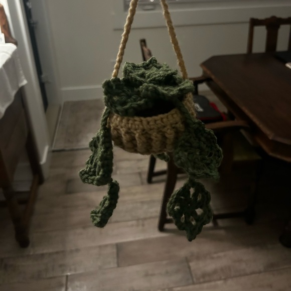 New Crochet Car Hanging Plant - Picture 2 of 3